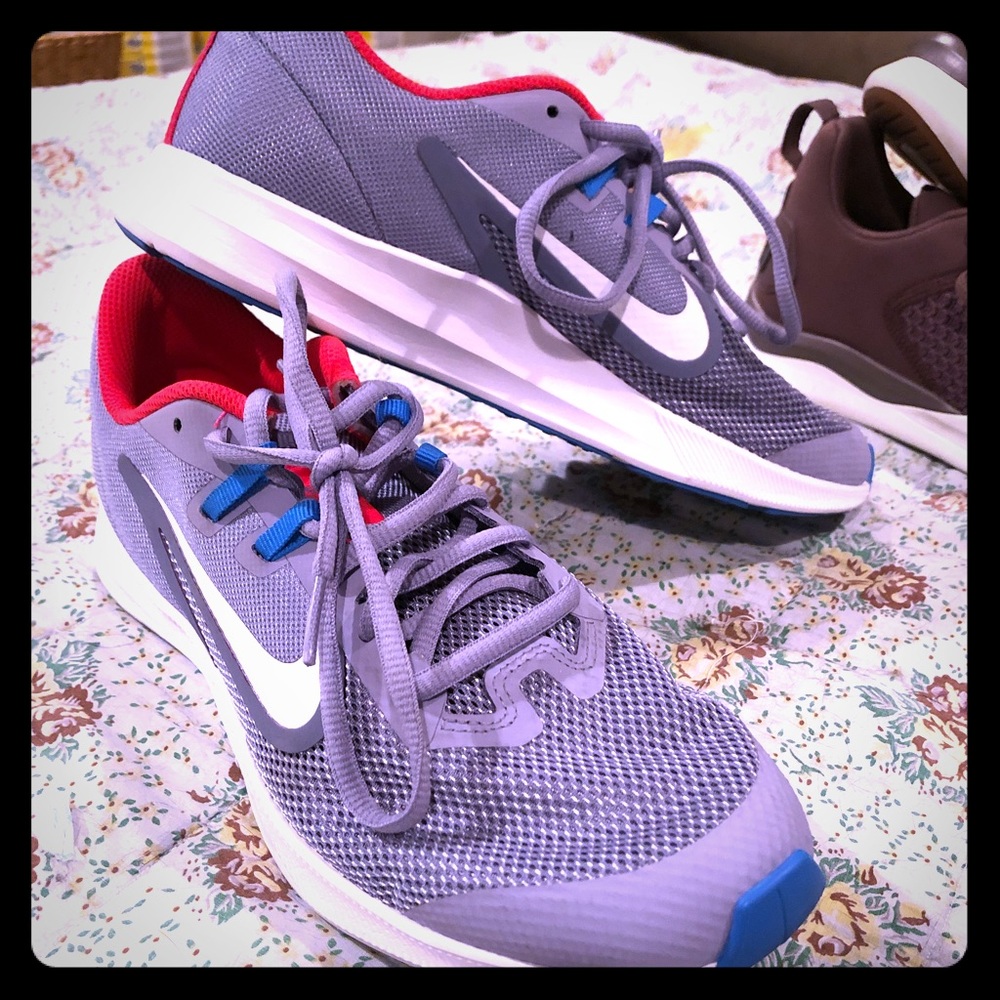 Youth Nike’s